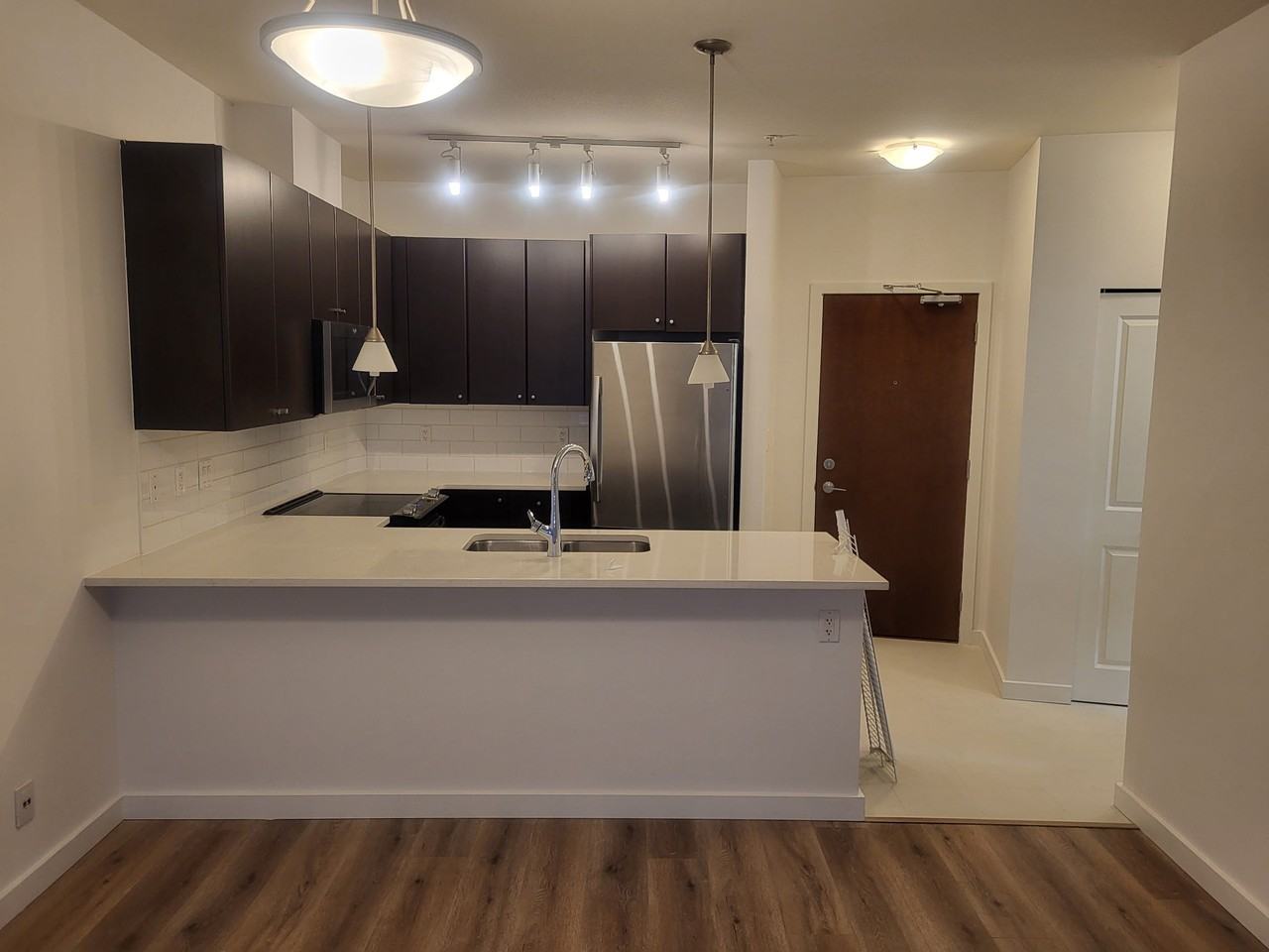 225 Francis Way - Photo 3