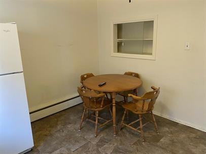 124 Lavergne Street - Photo 4 of 10