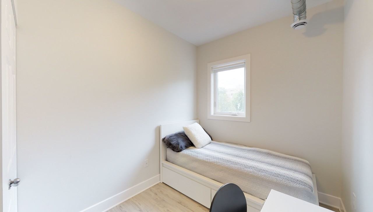 323 Besserer Street - Photo 5 of 16