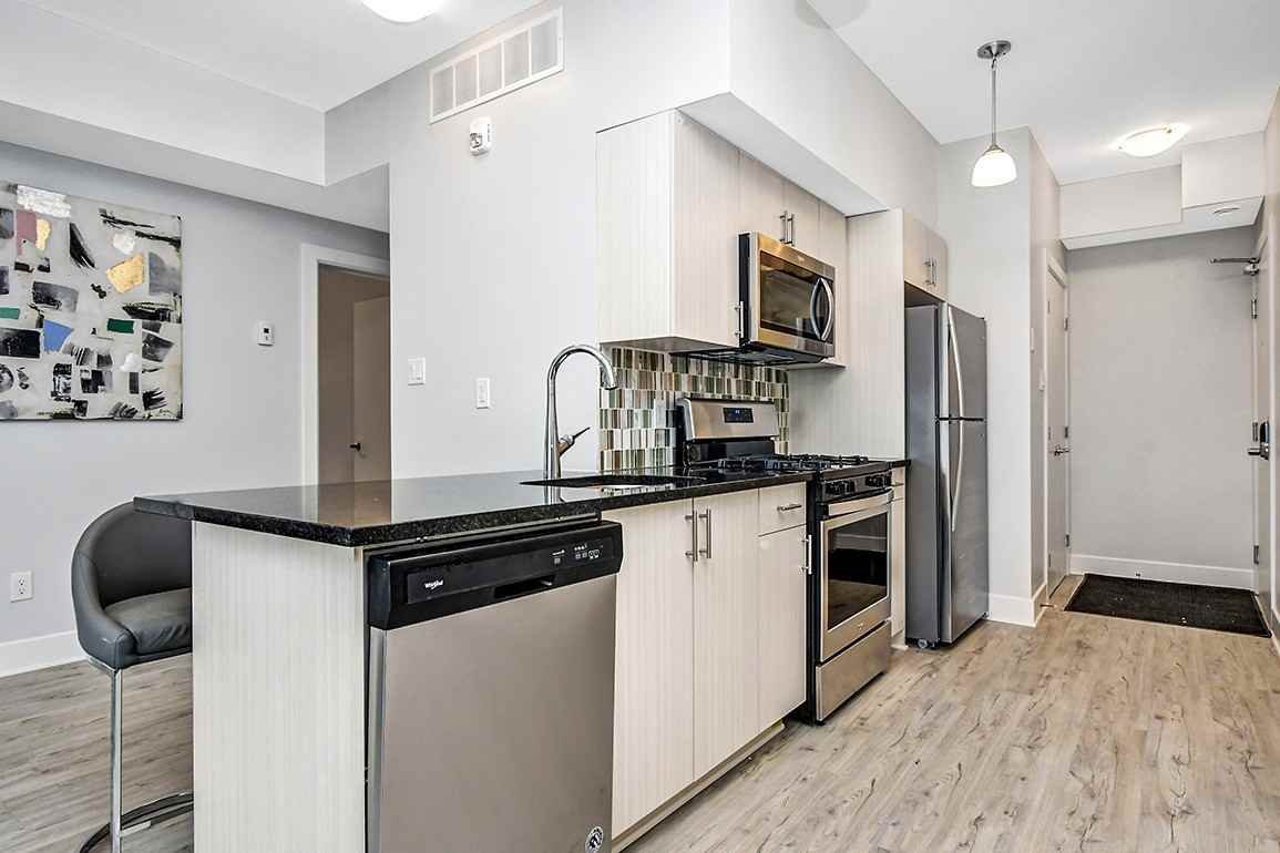 18 McArthur - Photo 2 of 13