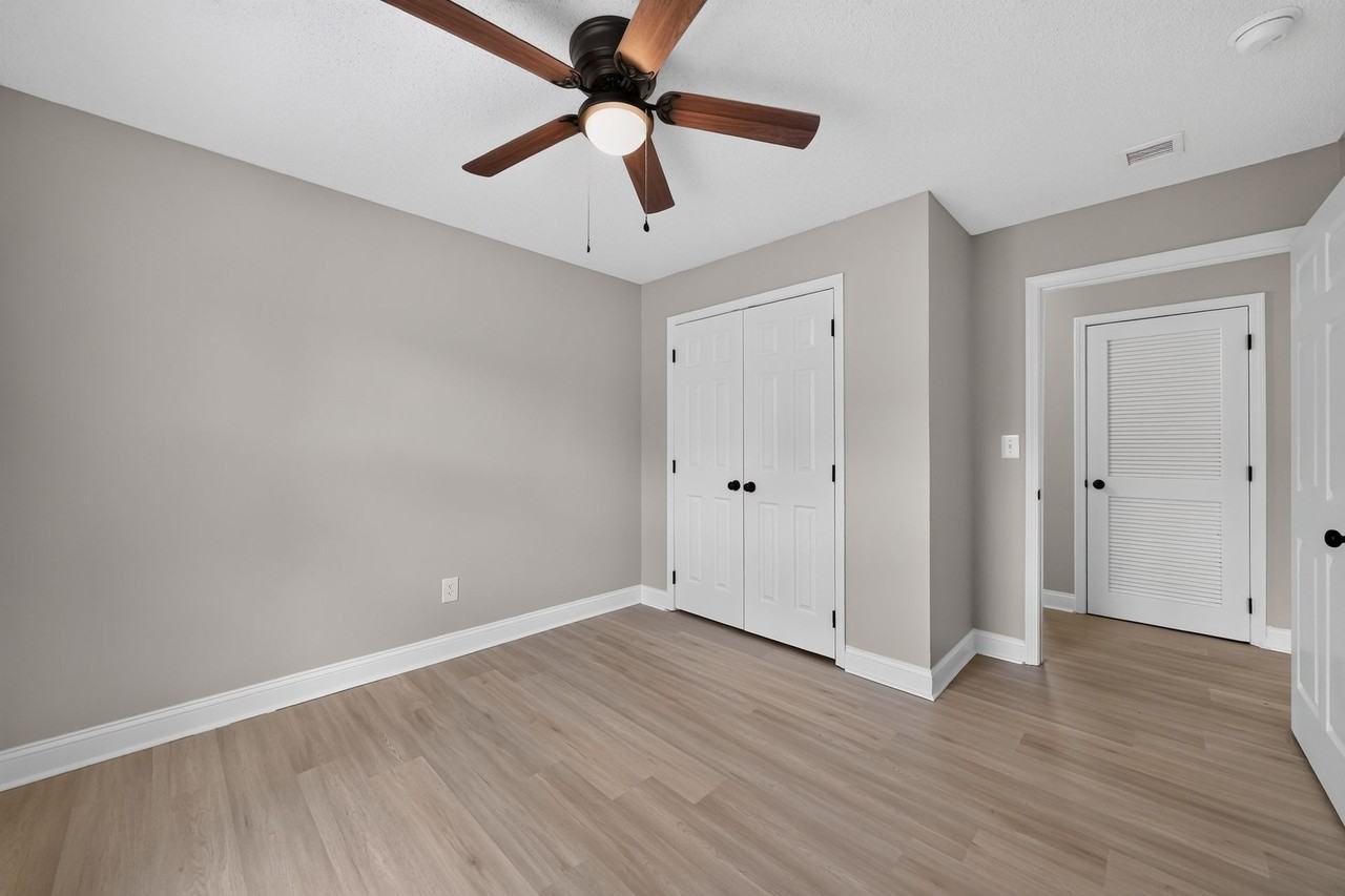 Spring Branch Apartments - Photo 7 of 50