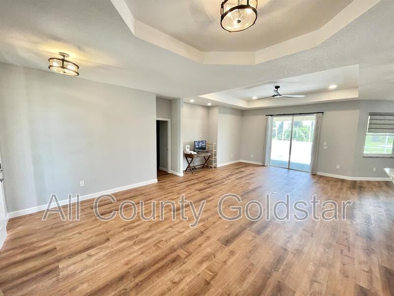 71 Masthead Rd - Photo 3 of 20