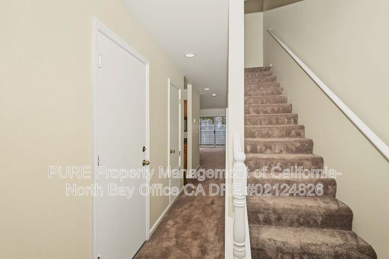 520 Laurel Grove Cir - Photo 3 of 25
