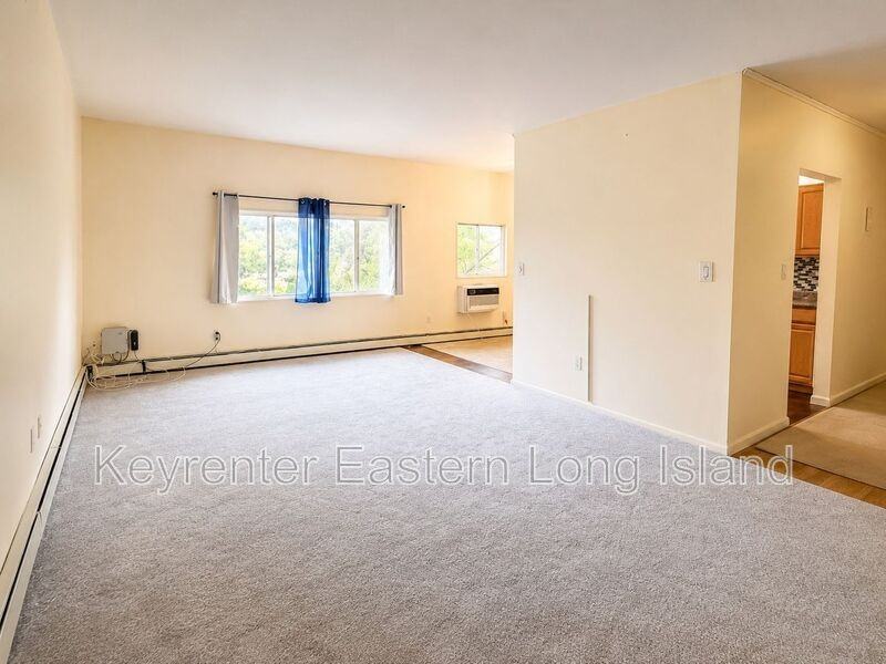 265 N Newbridge Rd #C2 - Photo 3 of 6