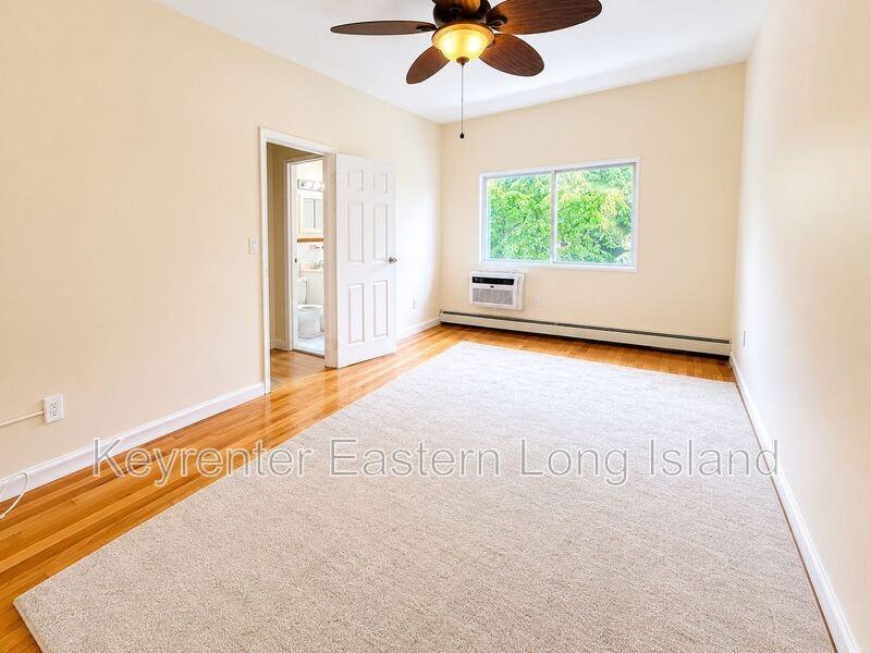 265 N Newbridge Rd #C2 - Photo 5 of 6