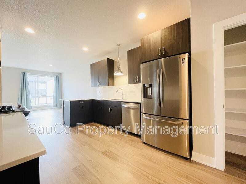 17153 Sw Woodpecker Ln - Photo 4 of 28