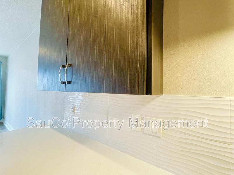 17153 Sw Woodpecker Ln - Photo 6 of 28