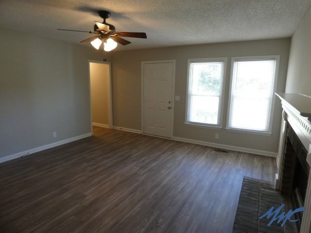 2262 Patriot Dr - Photo 7 of 26
