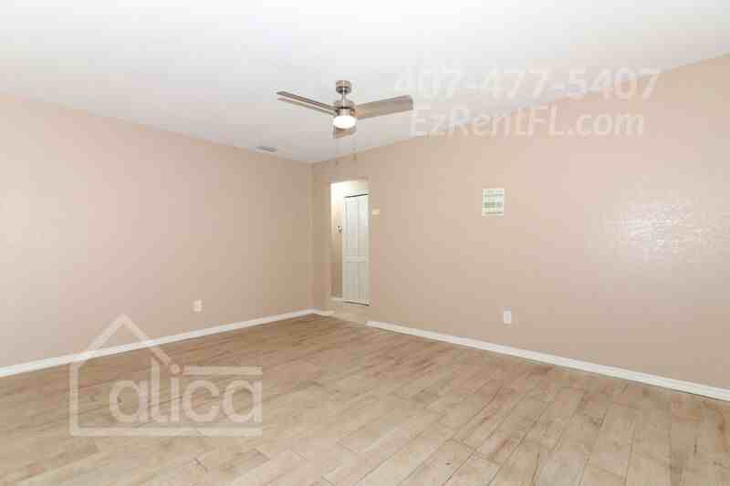 127 Academy Ave - Photo 3 of 30