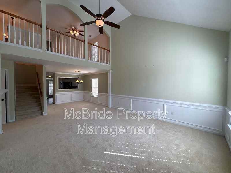 429 Snead Way - Photo 4 of 24
