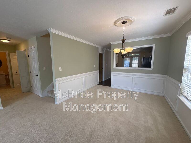 429 Snead Way - Photo 5 of 24