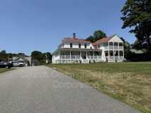171 Conanicus Ave #D - Photo 1 of 1