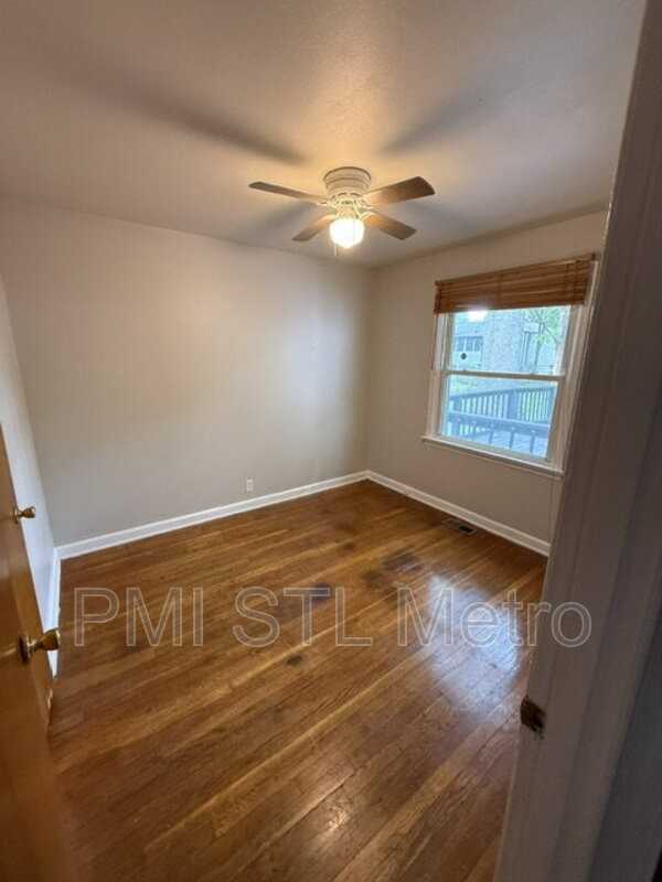 1254 Roxton Dr - Photo 7 of 11