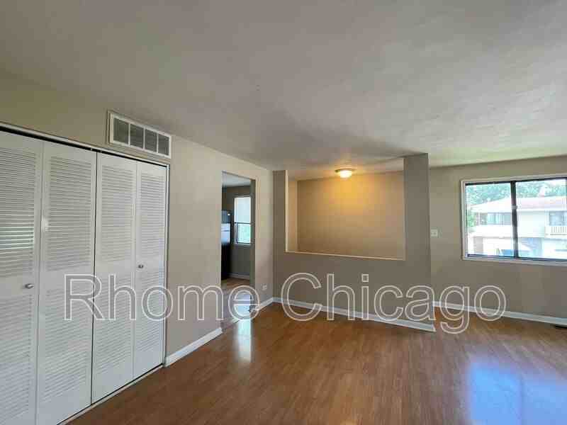 1406 Tonset Ln - Photo 7 of 23
