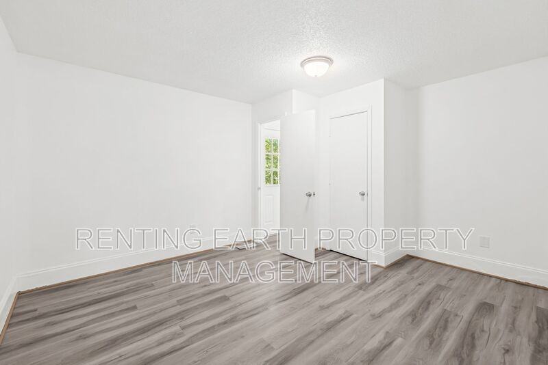 600 Westwood Ave - Photo 6 of 21