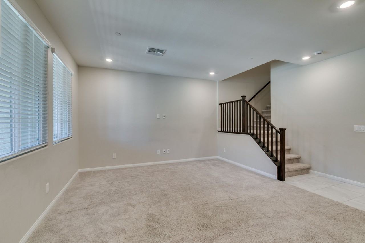 2604 Ercolano St - Photo 6 of 39