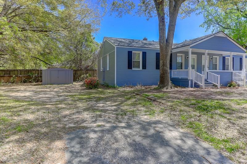 5002 Alpha St - Photo 4 of 30