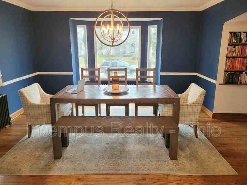 3128 Ellis Pl - Photo 6 of 41