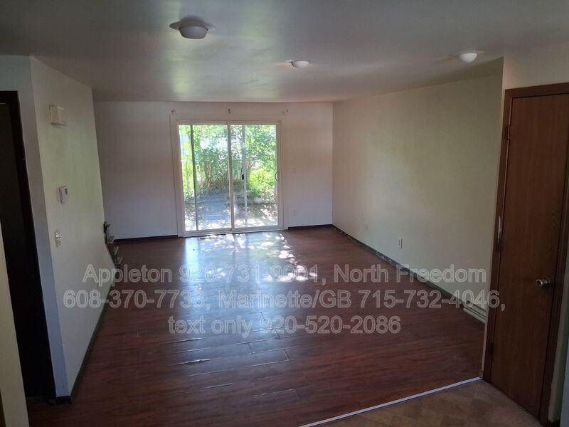 570 Spinnaker Ln #570 - Photo 3 of 13