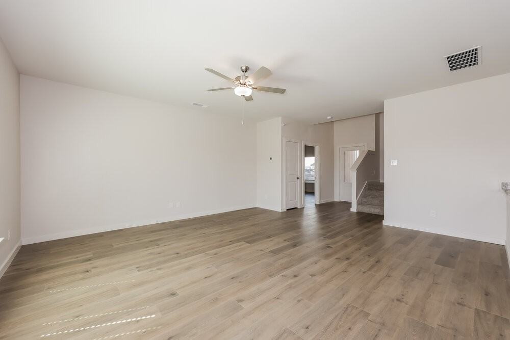 315 Patton Ln - Photo 5 of 20