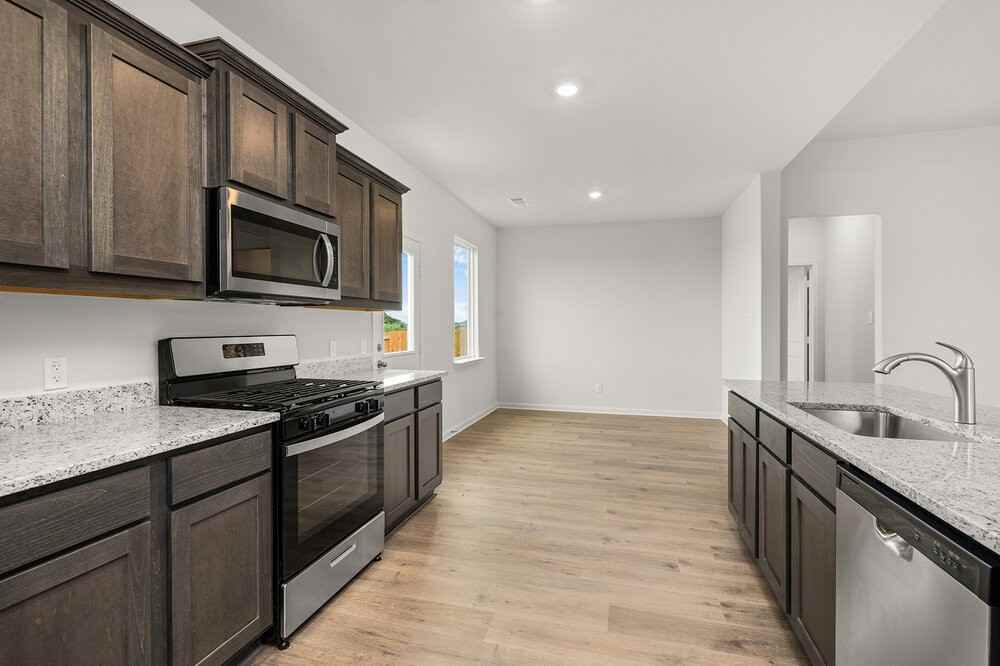 308 Patton Ln - Photo 5 of 25