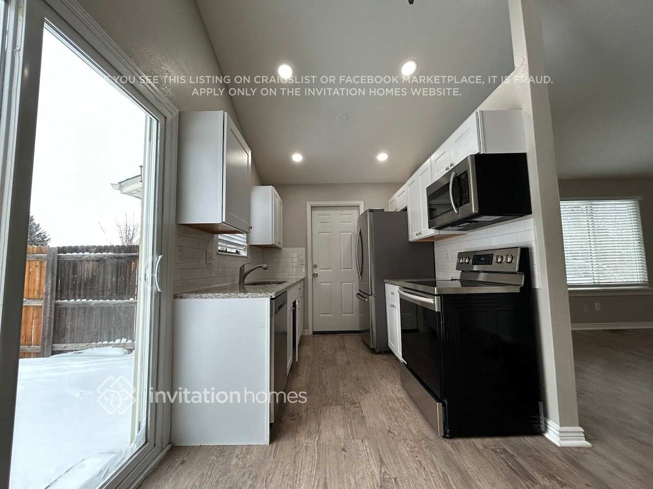 3869 S Uravan St - Photo 6 of 13