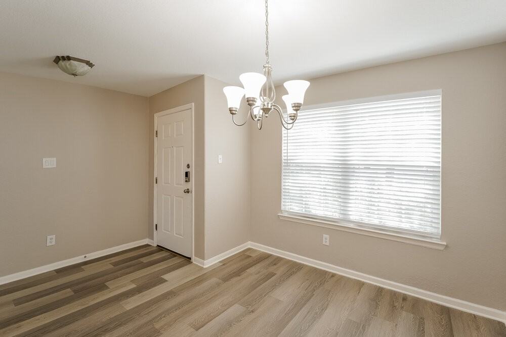 8410 Tararin Ln - Photo 5 of 17
