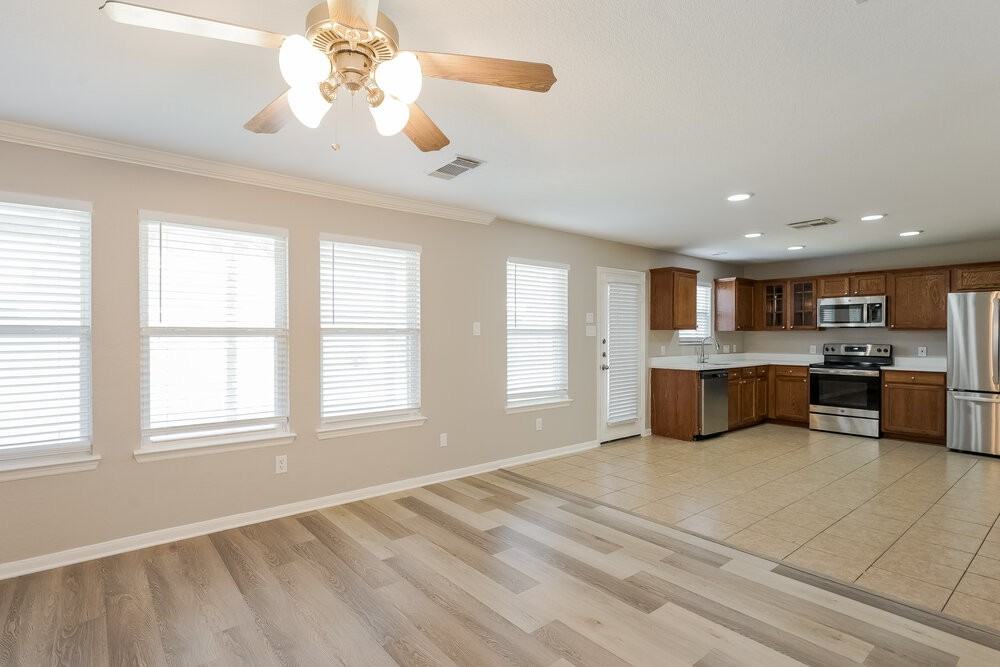 8410 Tararin Ln - Photo 7 of 17