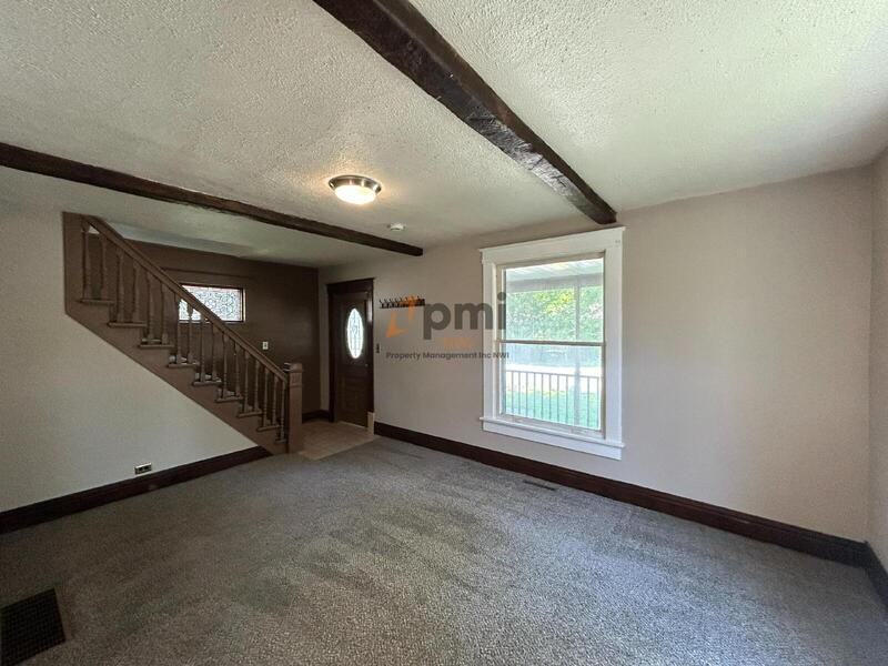 257 S 20th St - Photo 7 of 17