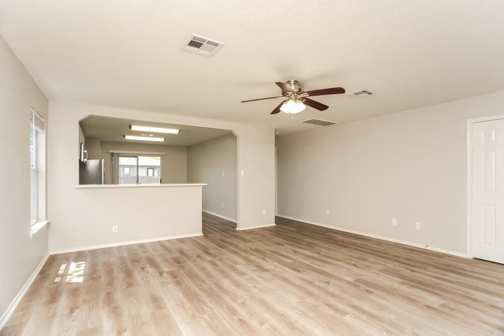 117 Mood Lake Dr - Photo 5 of 17