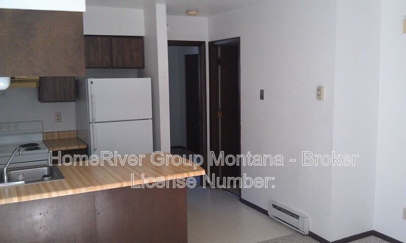 1321 S 2nd St W #3 - Photo 3 of 10