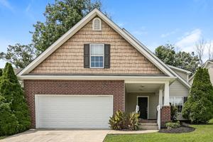 featured image of 4412 Sandpiper Ln