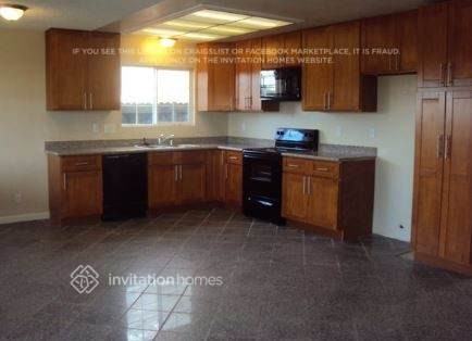 165 Bluebird Ct - Photo 5 of 9