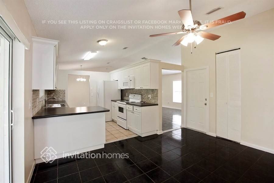 11307 Sw 167th St - Photo 5 of 18