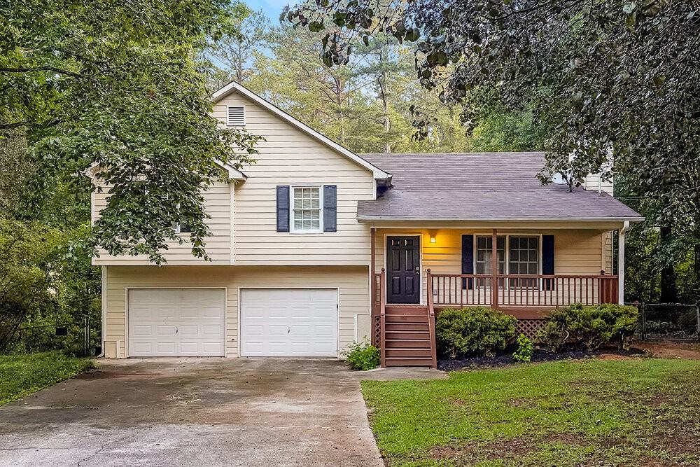 140 Loxley Ct