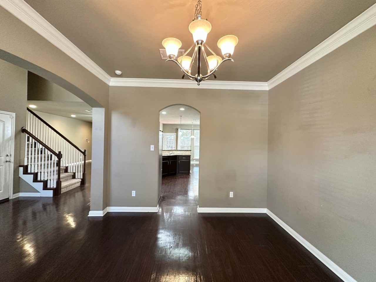 3509 Greyfriar Dr - Photo 5 of 44