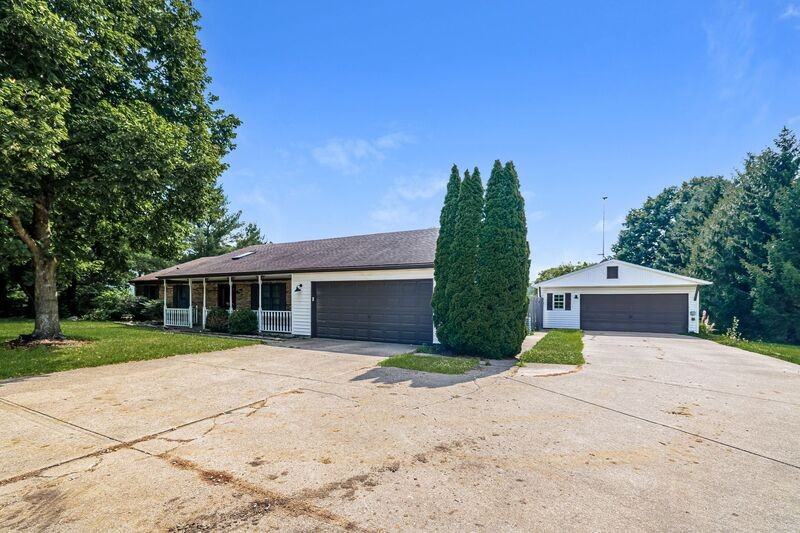 6888 Bunnell Hill Rd - Photo 2 of 10