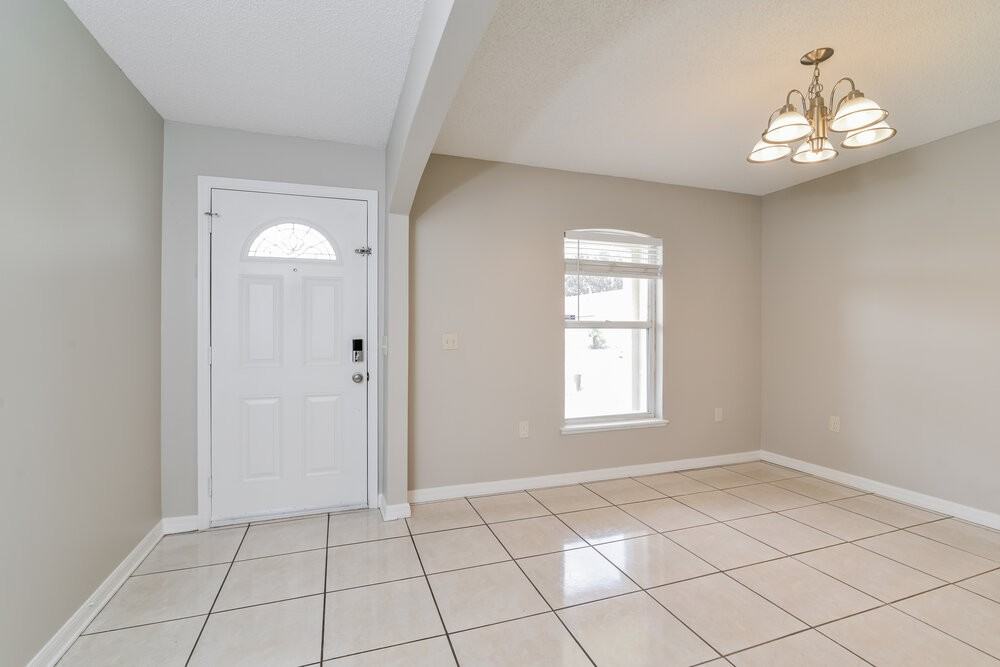 7666 Harbor Bend Cir - Photo 6 of 16