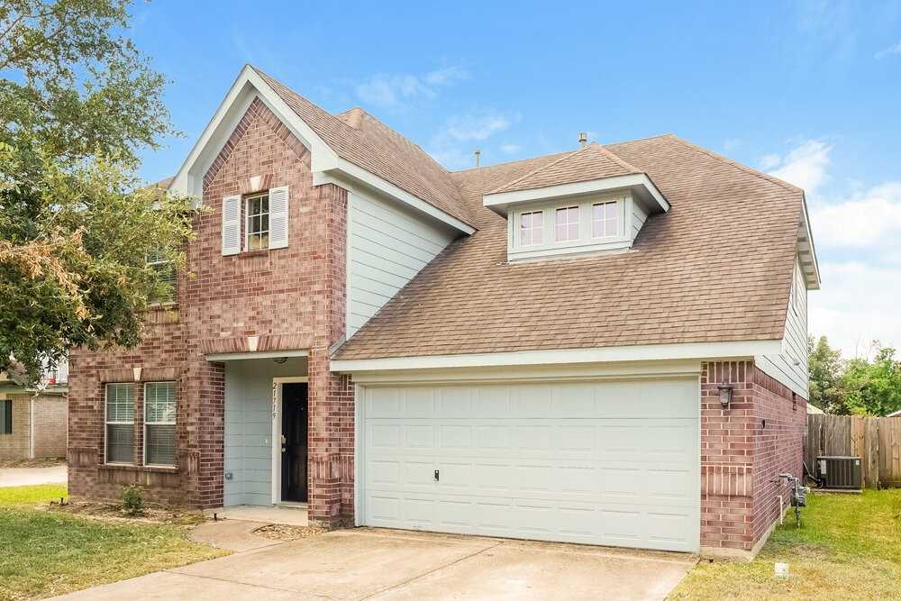 21719 Texian Ct - Photo 4 of 20