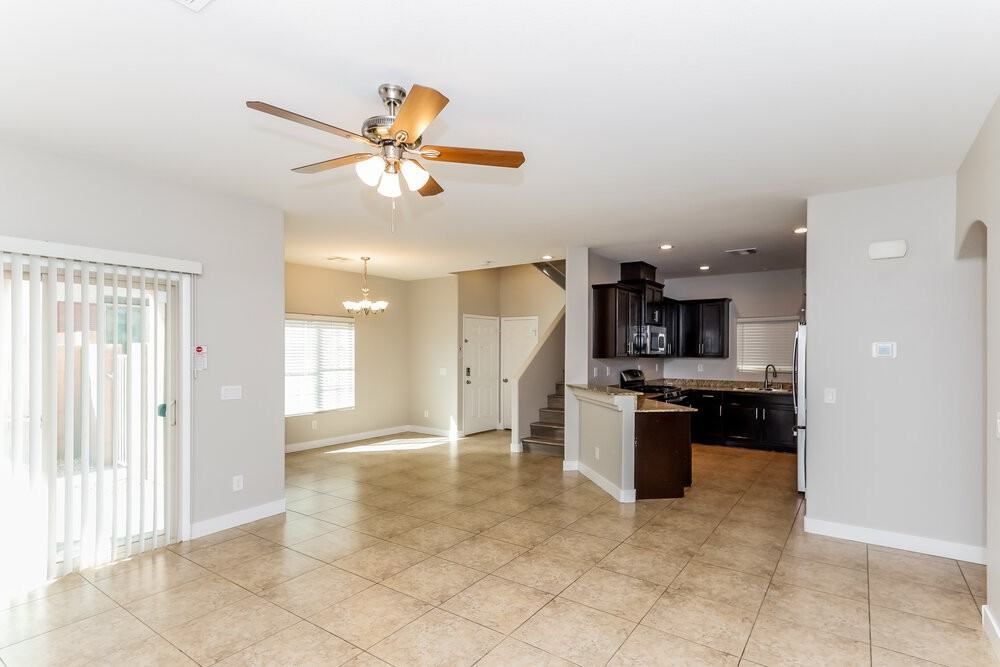 9623 Vega Carpio Ave - Photo 7 of 20
