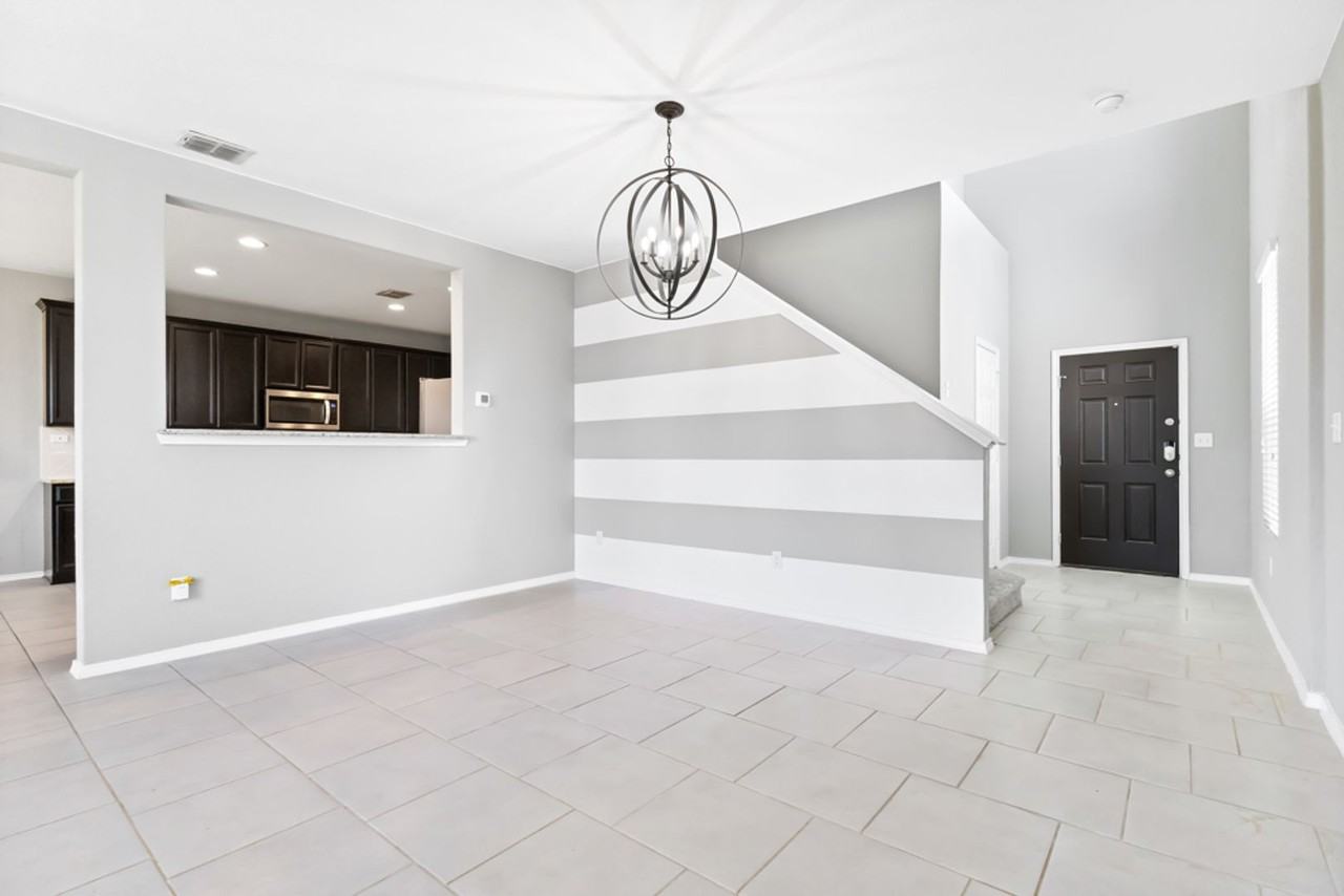 11713 Silver Sky - Photo 5 of 30