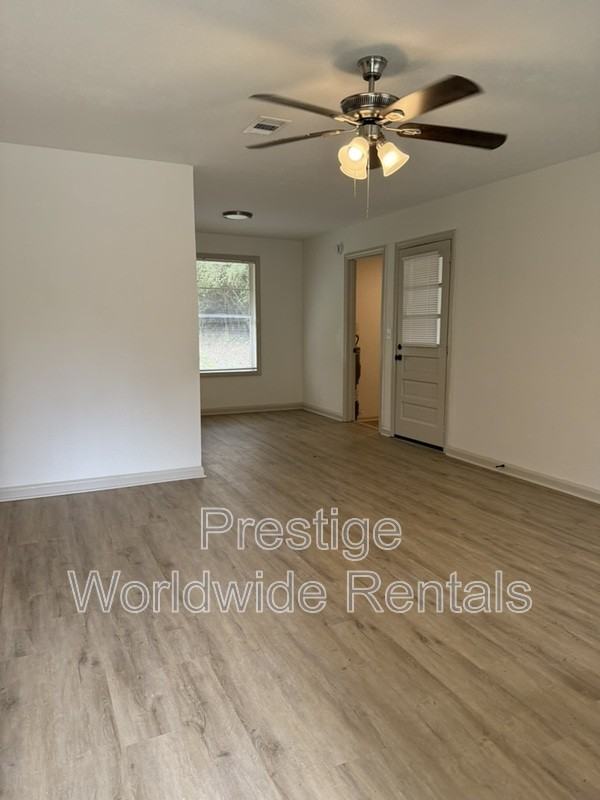 4843 Wellborn Dr - Photo 2 of 8