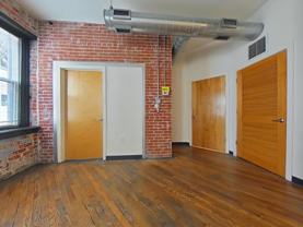 1318 W Broad St #207 - Photo 1 of 1