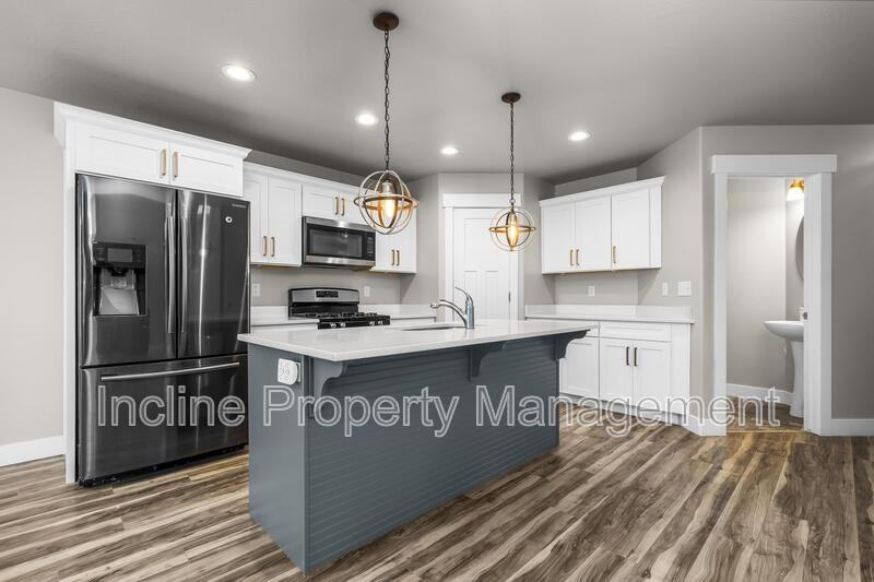 4863 W Spire Way - Photo 5 of 24
