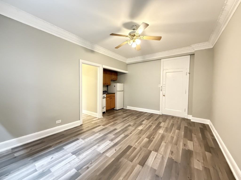 3831 N Fremont St #308 - Photo 5 of 21