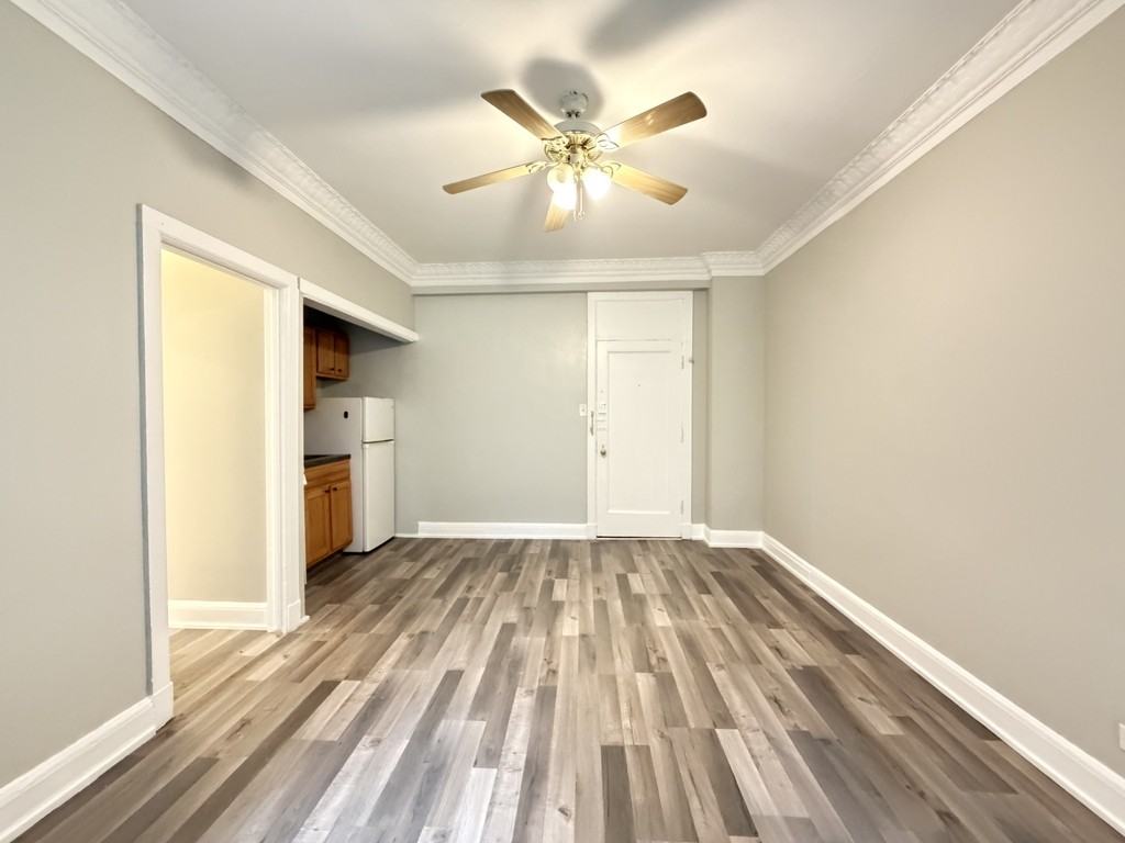 3831 N Fremont St #308 - Photo 6 of 21