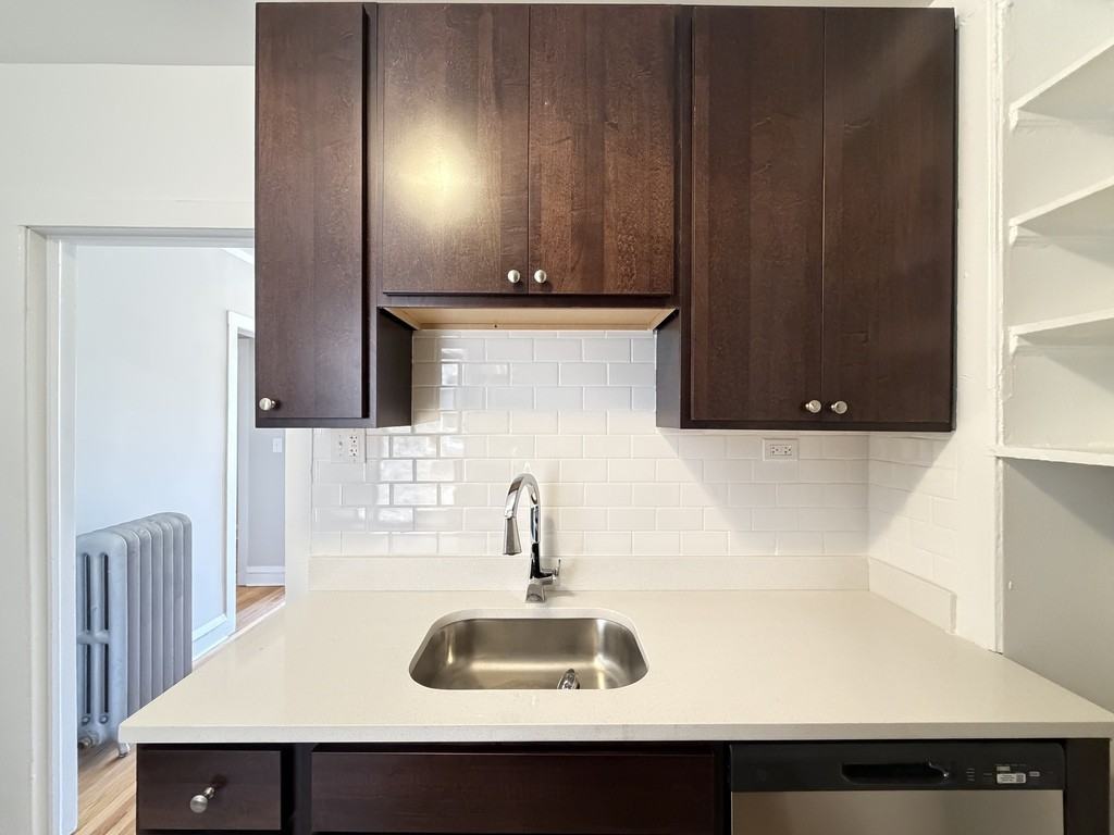 2706 N Spaulding Ave #1GG - Photo 4 of 21