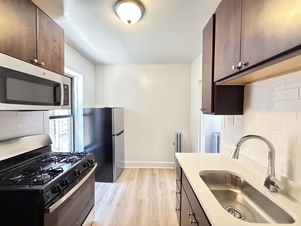 2706 N Spaulding Ave #1GG - Photo 7 of 21