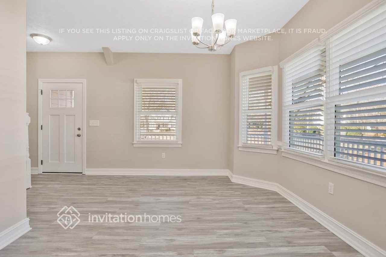 6015 Holland Dr - Photo 5 of 23