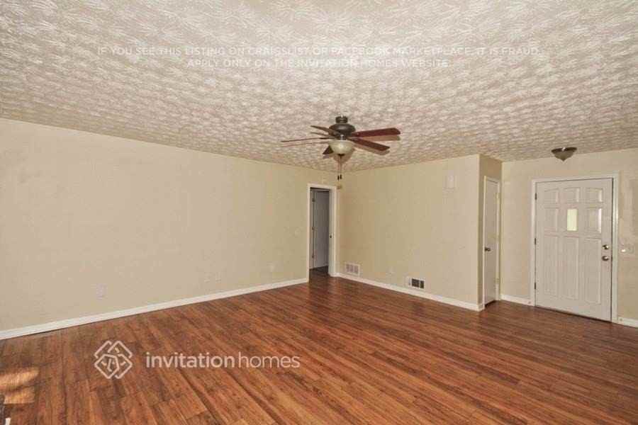3155 Arden Way - Photo 2 of 16
